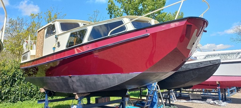 Leeuwenschouw, Watersport en Boten, Motorboten en Motorjachten, Gebruikt, Staal, Diesel, Binnenboordmotor, Biminitop, Hydraulische besturing