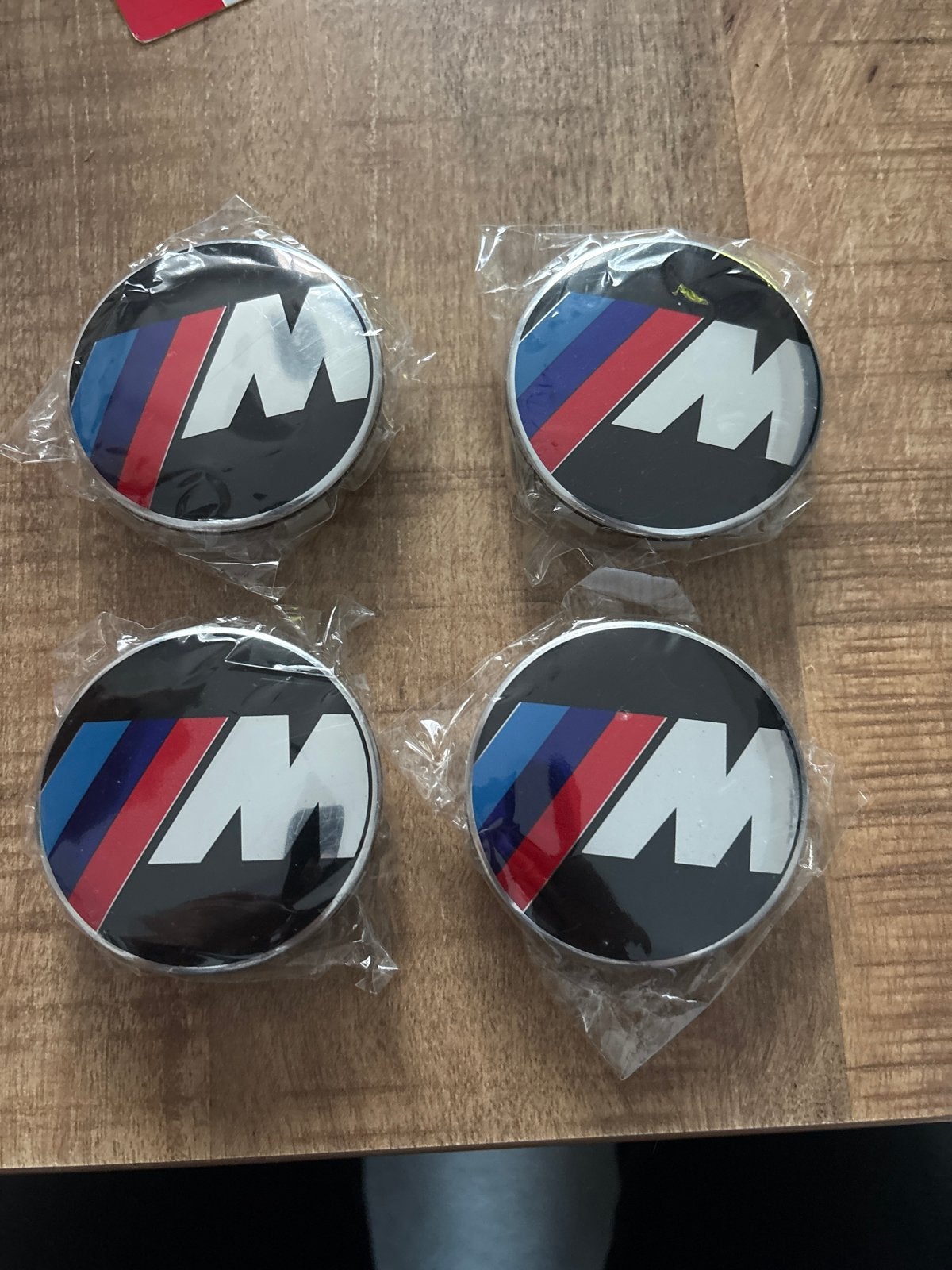 68mm BMW Naafkappen M-Performance (4 stuks), Auto diversen, Ophalen of Verzenden, Nieuw
