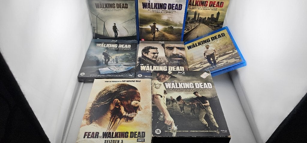 The walking dead verschilende seizoenen. (Blu-ray en DVD), Engels, Vanaf 16 jaar, Nederlands, Actiethriller