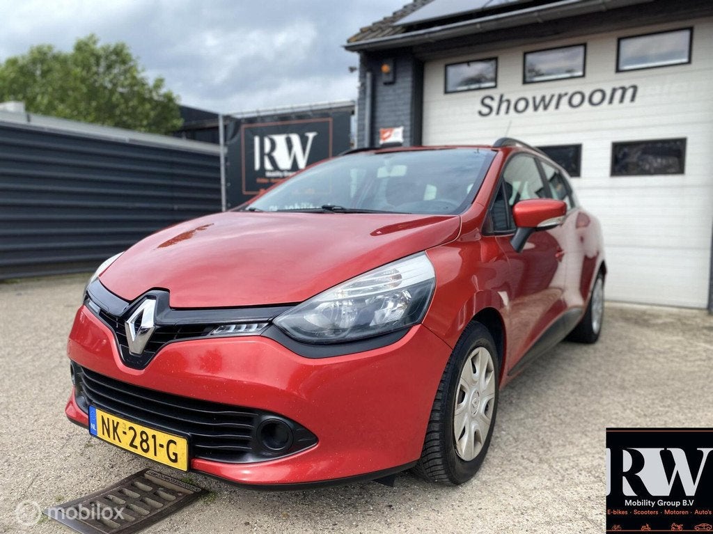 Renault Clio Estate 0.9 TCe Authentique *AIRCO*CRUISE*NAVI*, Voorwielaandrijving, Start-stop-systeem, Handgeschakeld, 3 cilinders