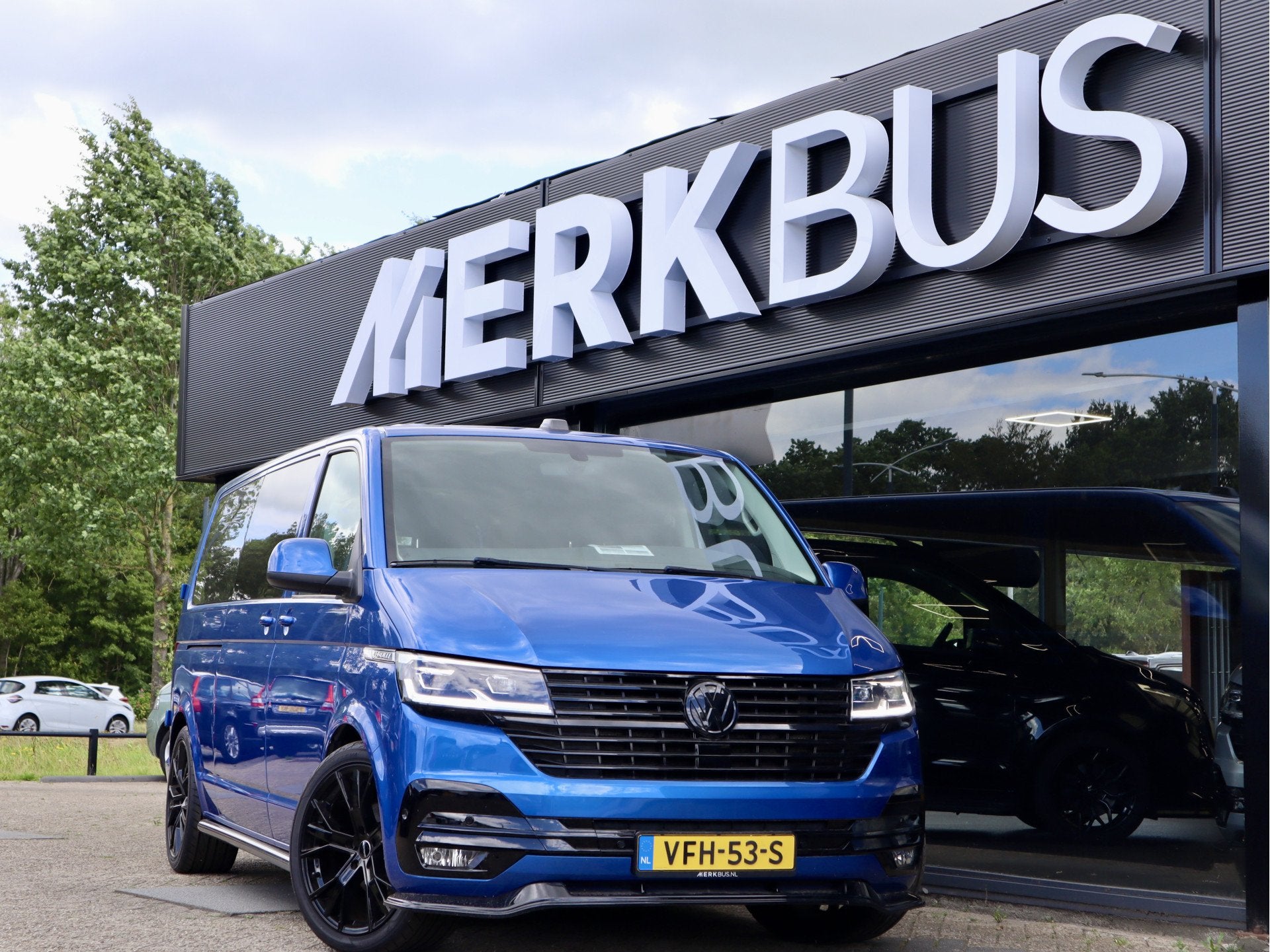 Volkswagen Transporter 2.0 TDI 150PK DSG LANG 2X SCHUIFDEUR, Auto's, Gebruikt, Euro 6, 4 cilinders, 150 pk