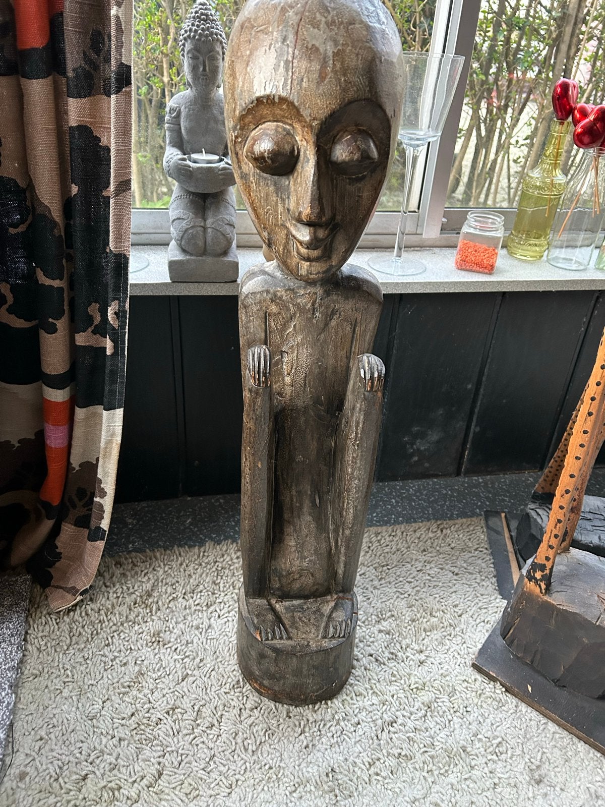 Uniek handgesneden houten beeld - Afrikaanse kunst, Antiek en Kunst, Bruin, Afrika, Handgemaakt, Beeld