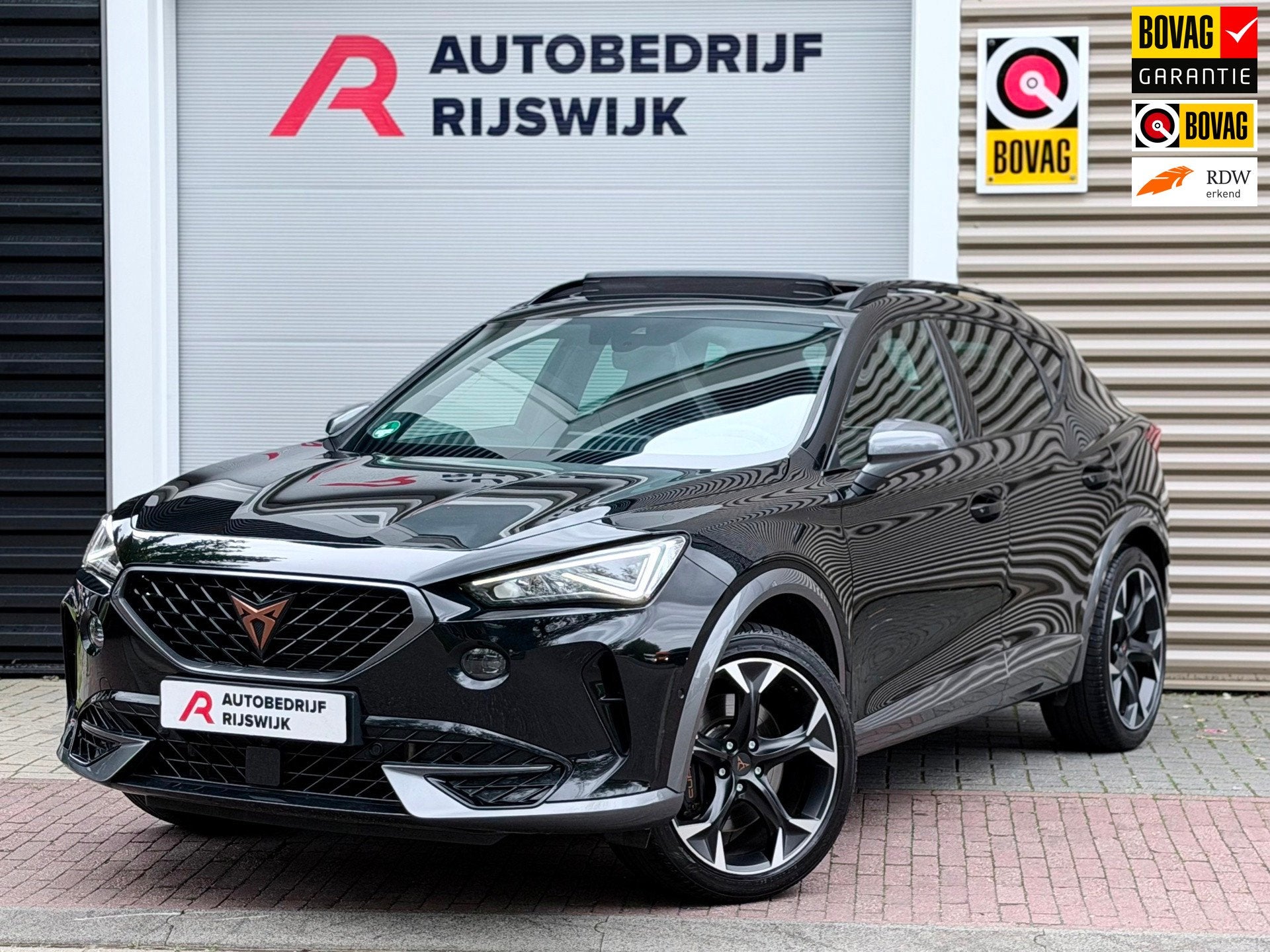 Cupra FORMENTOR 2.0 TSI 4DRIVE Beats/Memory/Pano, Euro 6, 4 cilinders, Automatische klimaatregeling, Leder en Stof