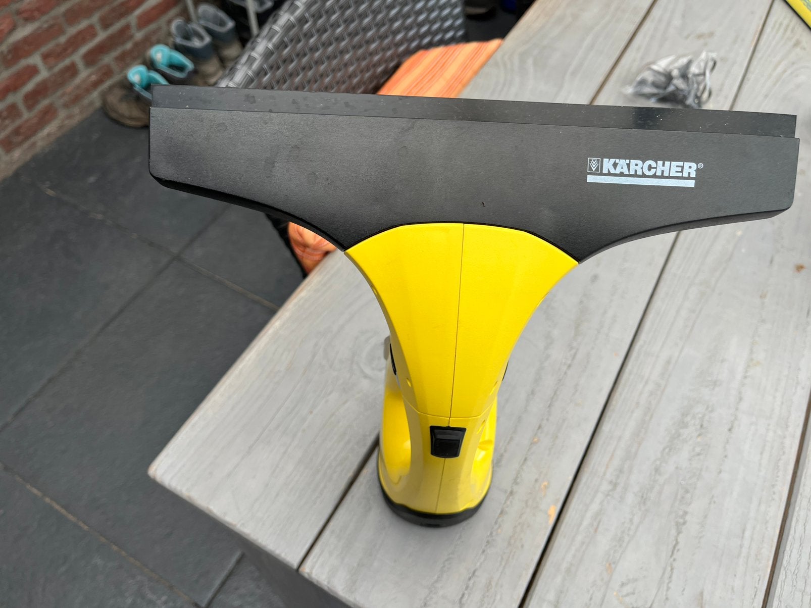 Raamwisser Karcher, Ophalen, Raamwisser of Trekker