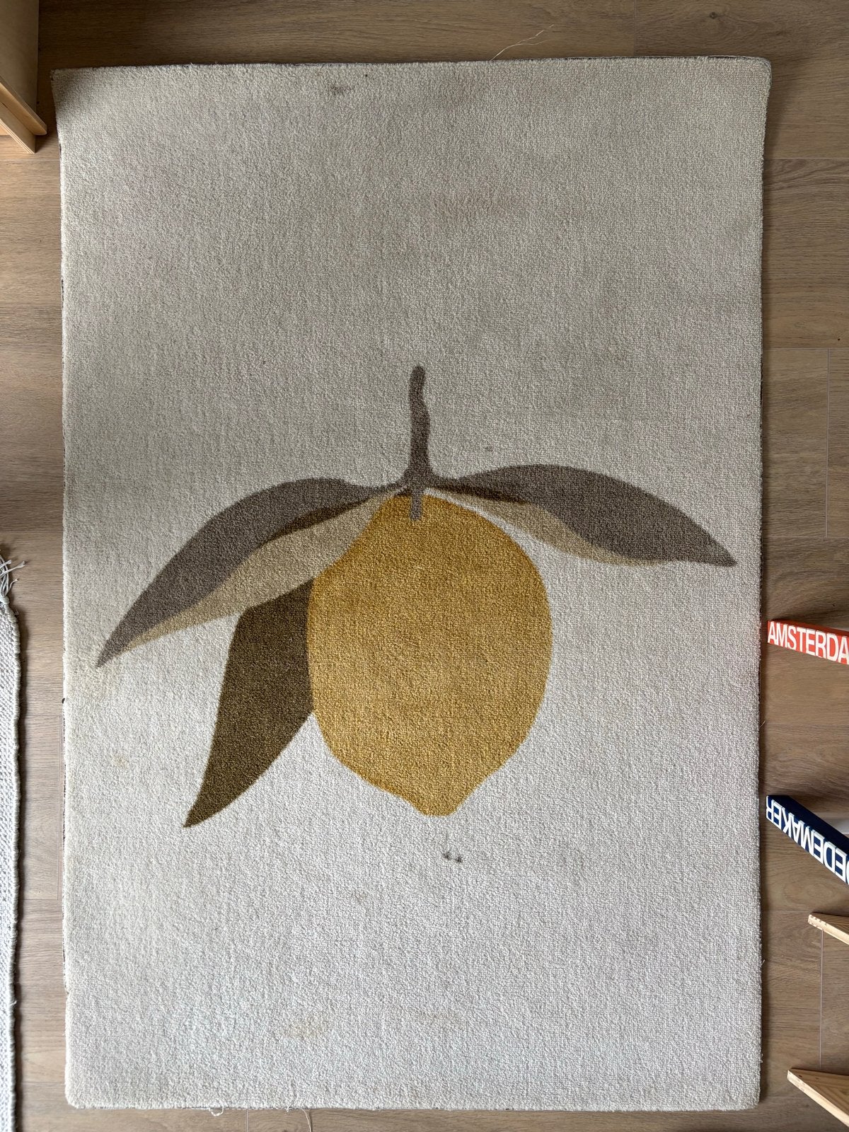 Konges Sløjd vloerkleed/tapijt lemon 90x135, Ophalen, Gebruikt, 100 tot 150 cm, 50 tot 100 cm