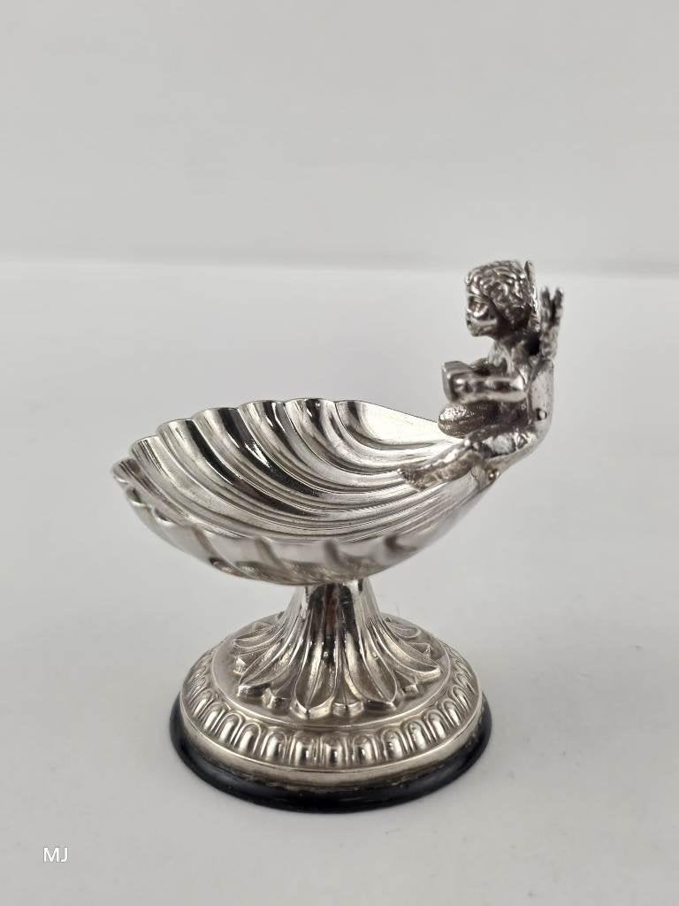 Zilveren zoutbakje                                      Z219, Ophalen of Verzenden, Zilver