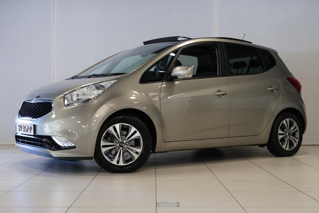Kia Venga 1.4 CVVT ExecutiveLine | AllSeason | Trekhaak | ., Auto's, Kia, Voorwielaandrijving, Stof, Gebruikt, 4 cilinders