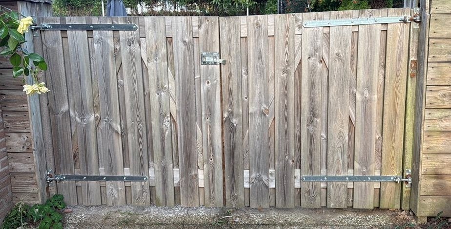 Dubbele poort hout, Ophalen, Minder dan 3 meter, Hout, 1 tot 2 meter