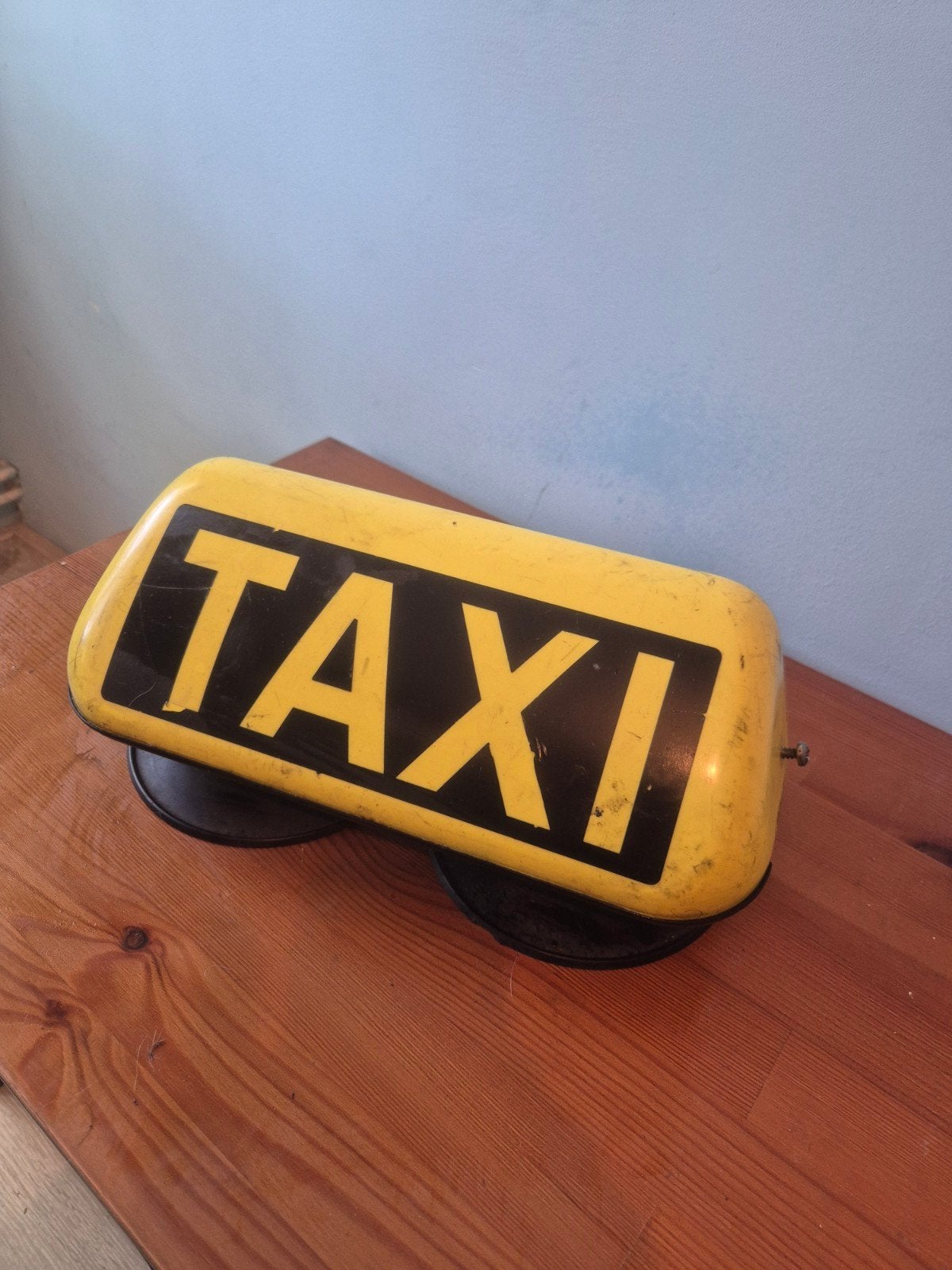 taxibord op magneet/rubber zuignap voet, Ophalen of Verzenden, Zo goed als nieuw