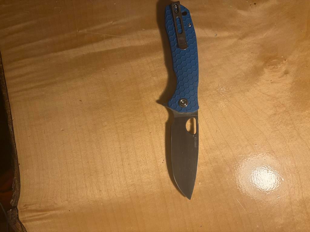 Honey Badger Mes Zakmes Blauw, Ophalen of Verzenden, Gebruikt