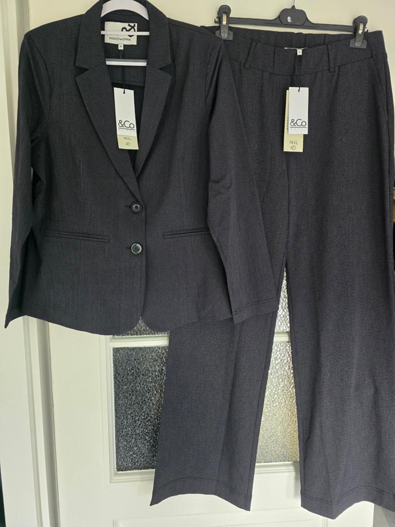 Nieuw &co woman andcowoman and cowoman xl pak grijs travel, Ophalen of Verzenden, Nieuw, Maat 46/48 (XL) of groter, Grijs