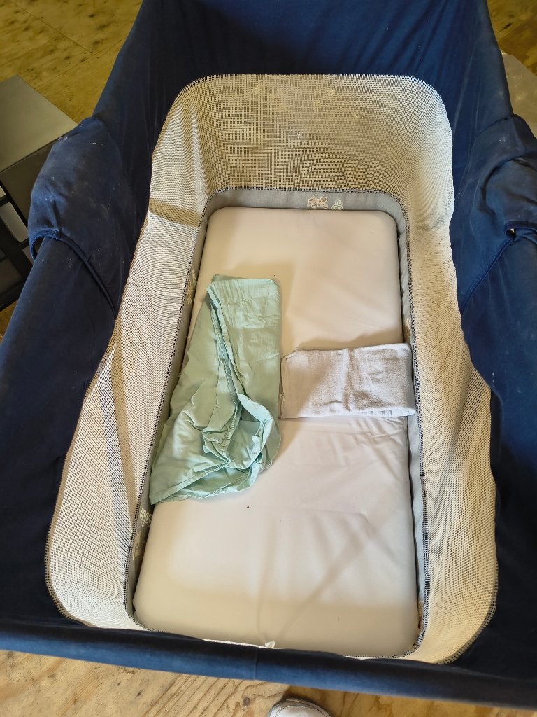Campingbedje baby van Chico, Ophalen, Gebruikt, Minder dan 140 cm, Matras