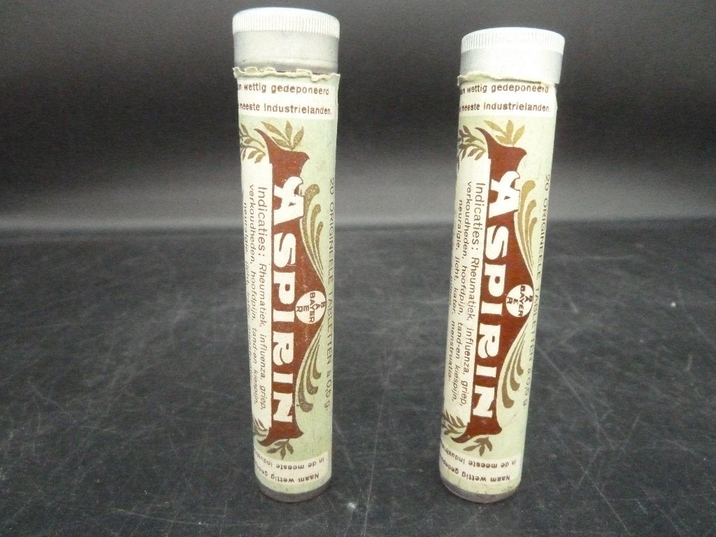 2 antieke aspirine buisjes Bayer curiosa medisch, Ophalen of Verzenden