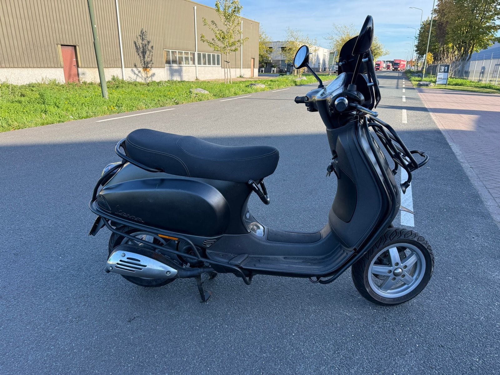 Vespa LX 2013 | 45km/u, Fietsen en Brommers, Ophalen, Maximaal 45 km/u, Zo goed als nieuw, Benzine