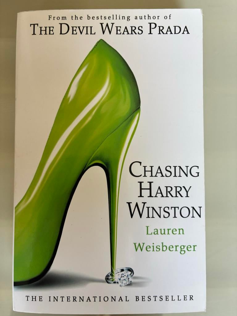 Chasing Harry Winston - Lauren Weisberger (Engels), Boeken, Ophalen of Verzenden, Gelezen, Europa overig