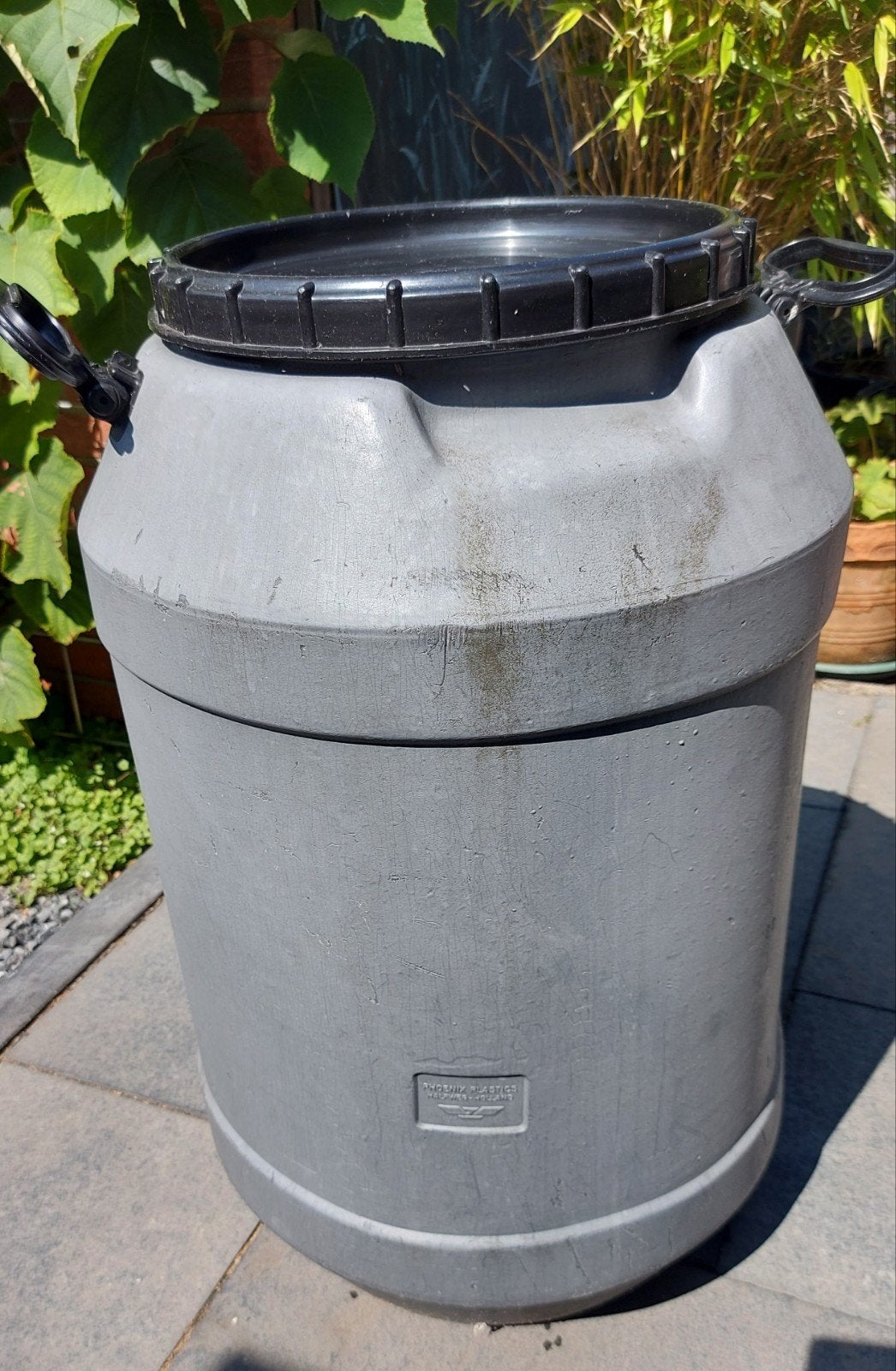 phoenix plastics (vloeistof) vat 80L, Ophalen, Tuinaarde