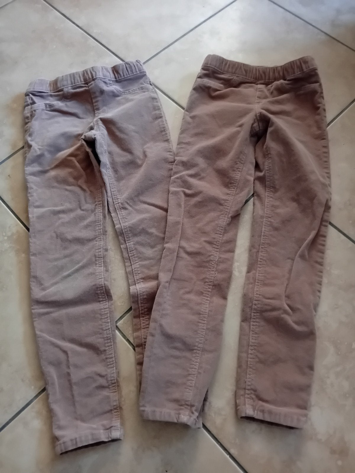2x H&M ribbroek maat 128 voor 7-8 jaar, Kinderen en Baby's, Broek, Jongen of Meisje, H&M, Ophalen of Verzenden