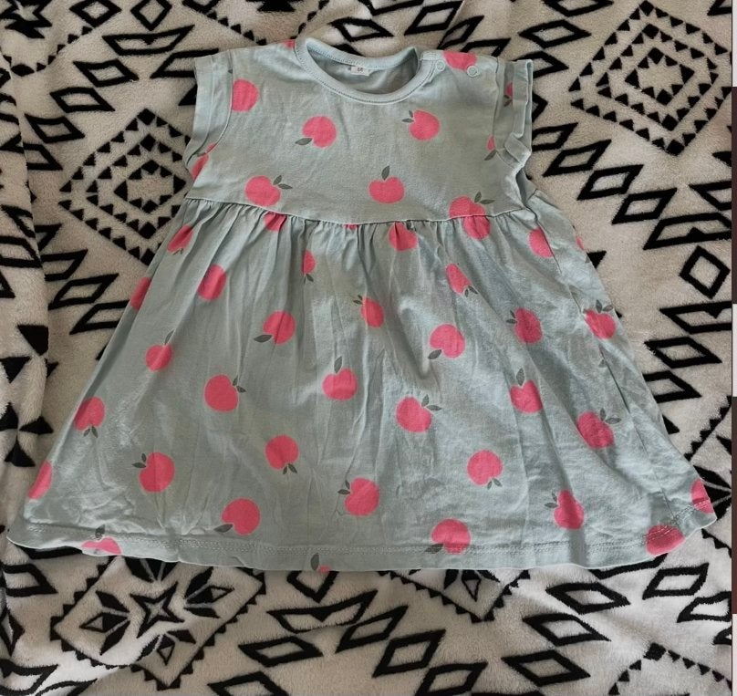 Baby jurkje appeltjes maat 62/68 puur katoen, Kinderen en Baby's, Babykleding | Maat 62, Ophalen of Verzenden, Zo goed als nieuw
