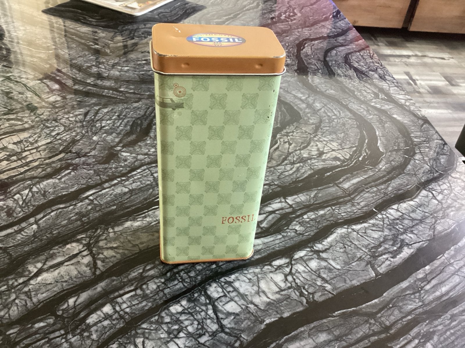 Fossil Vintage Tinnen Blik / Brillenkoker Model FE 004001/05, Verzenden, Gebruikt, Overige, Overige merken