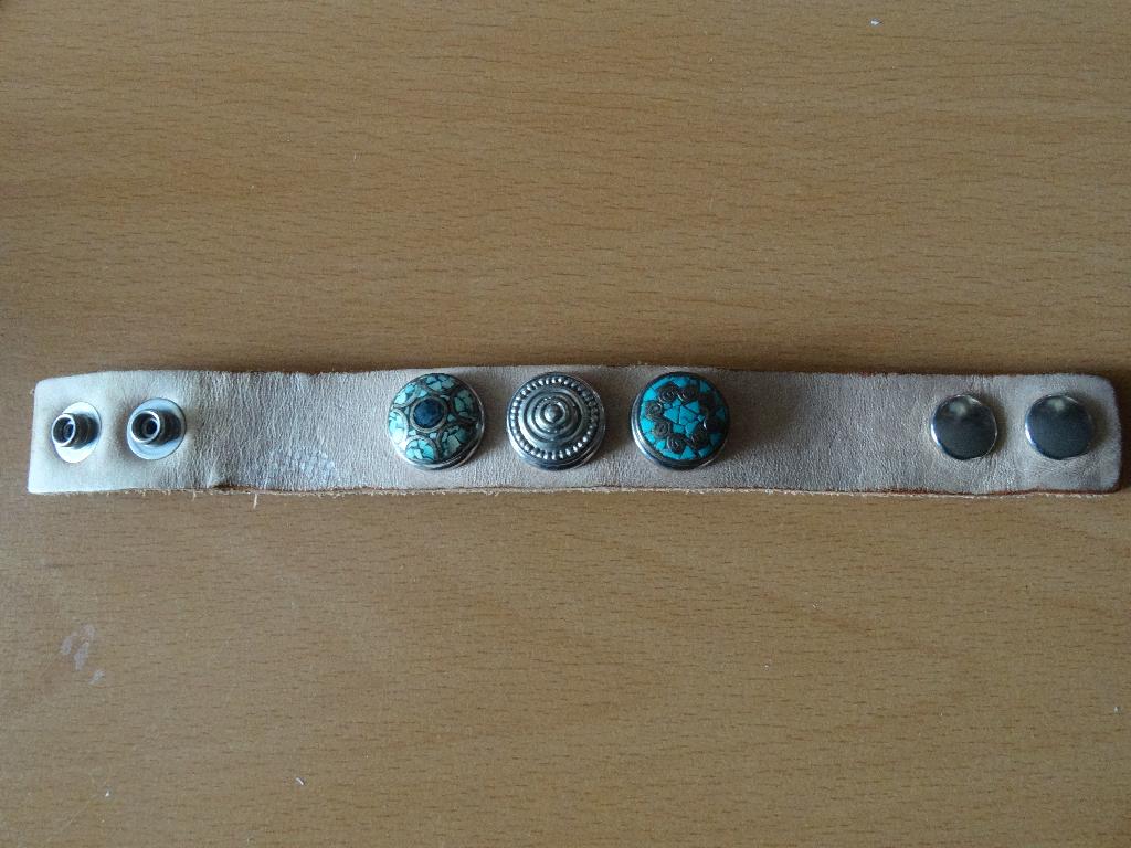 Noosa leren armband, Sieraden, Tassen en Uiterlijk, Armbanden, Gebruikt, Overige kleuren, Leer, Ophalen of Verzenden