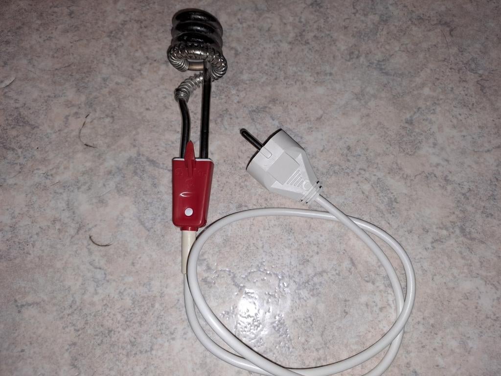 Waterkoker met etui, Witgoed en Apparatuur, Waterkokers, Minder dan 1 liter, Ophalen of Verzenden, Gebruikt