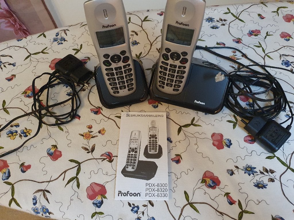 Set huistelefoon, Profoon met handleiding, Ophalen of Verzenden, Zo goed als nieuw, 2 handsets