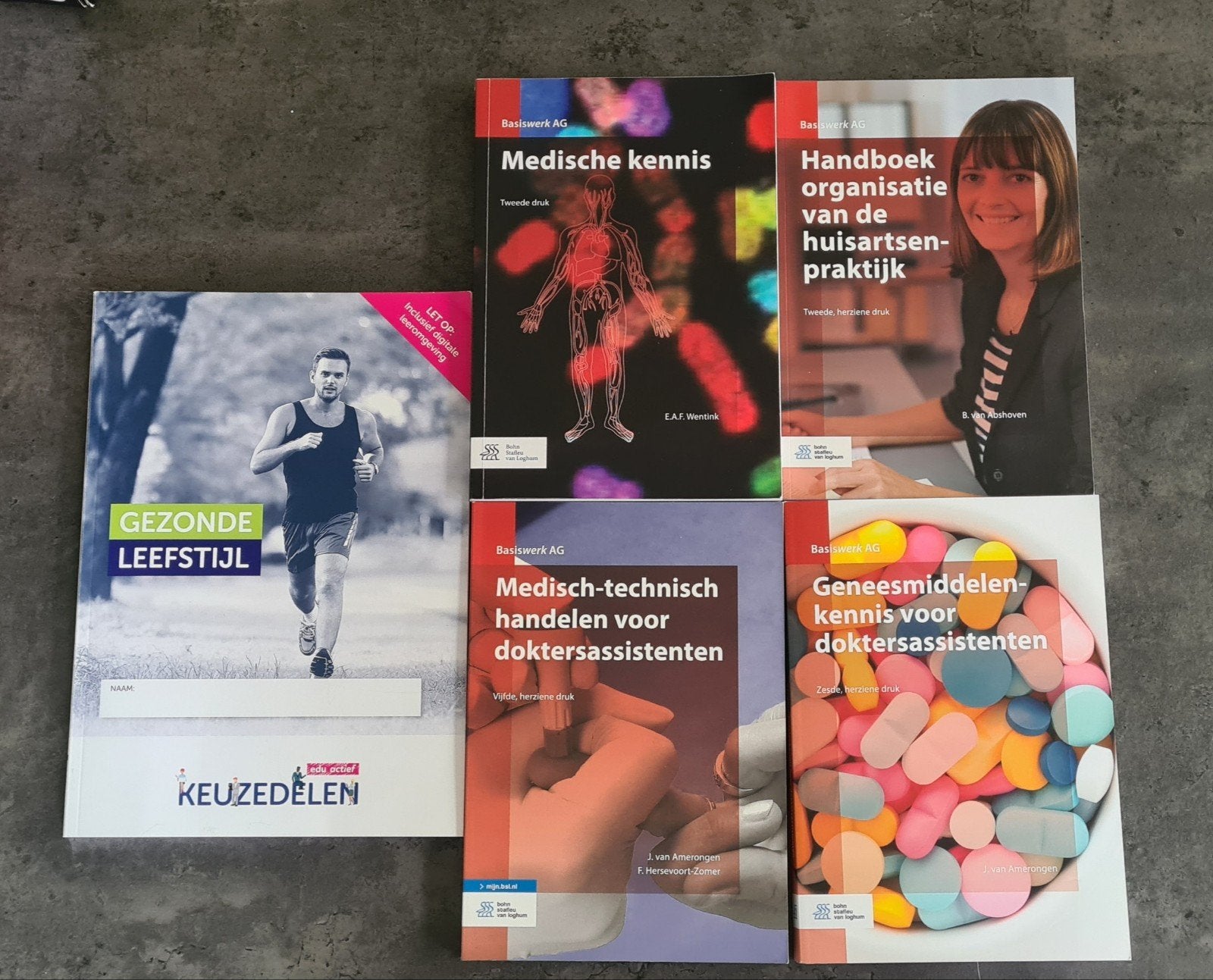 Boekenpakket voor de opleiding tot doktersassistente, Ophalen of Verzenden, Nieuw, Overige niveaus, Overige vakken