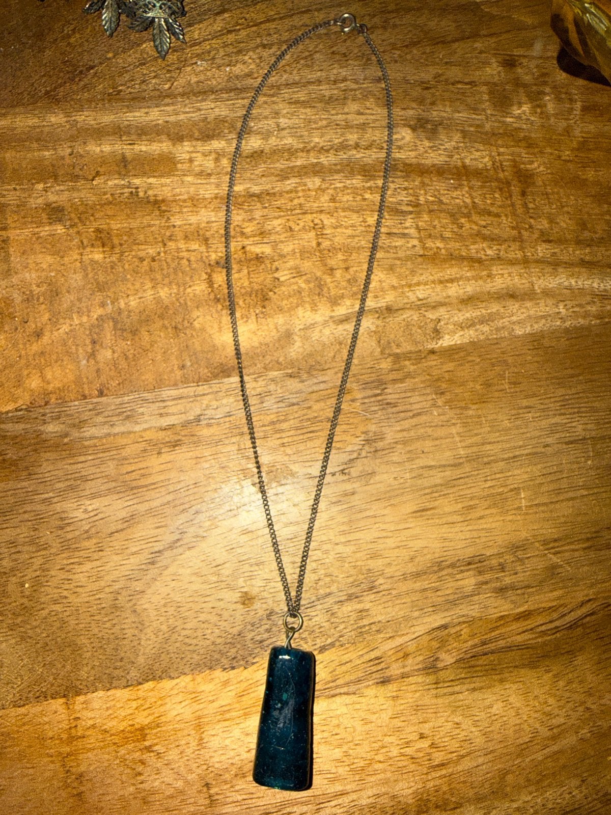 Unieke blauwe hanger ketting, Met hanger, Blauw, Ophalen of Verzenden, Zo goed als nieuw