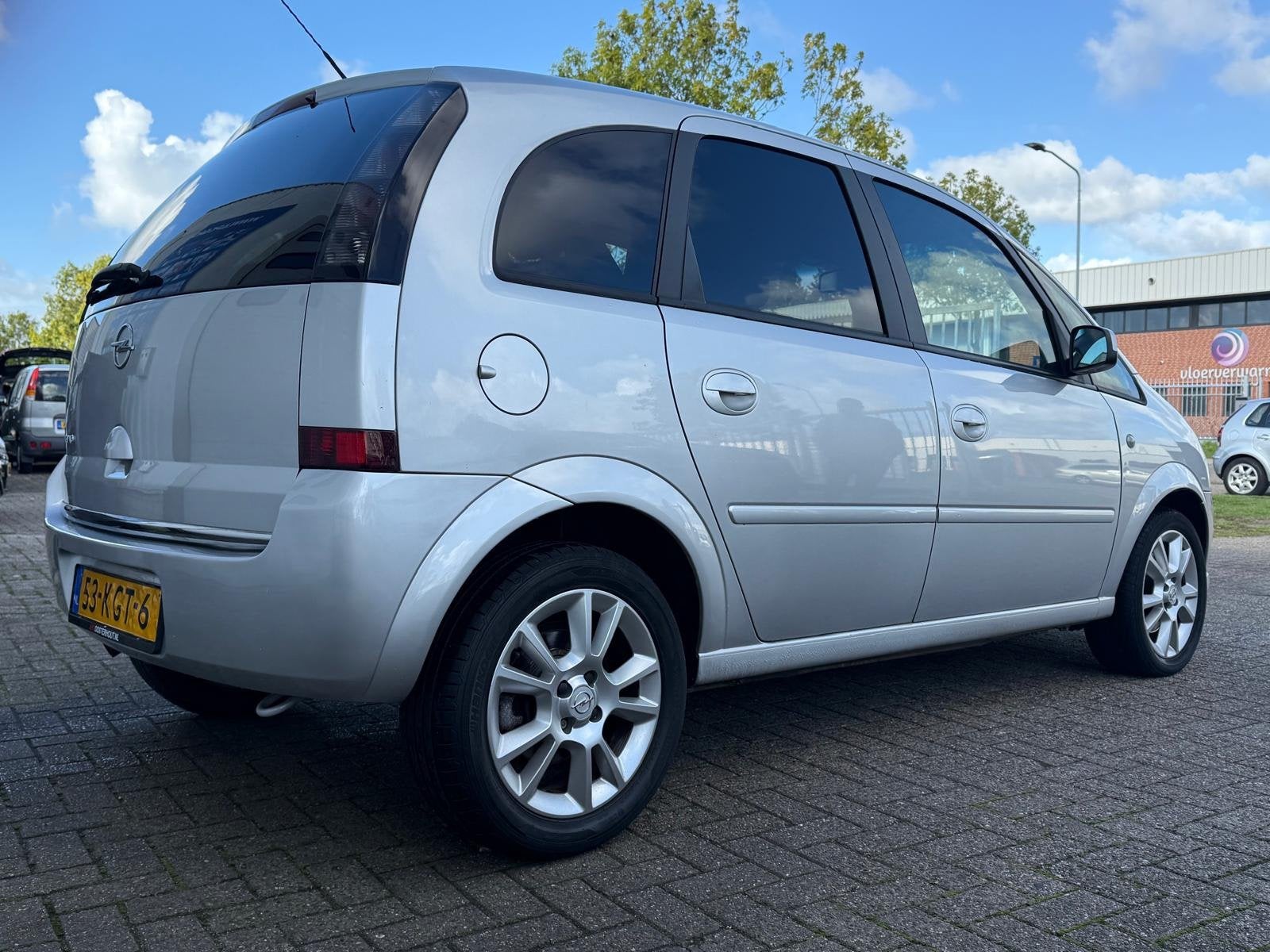Opel Meriva 1.6-16V Cosmo, Auto's, 15 km/l, Gebruikt, 4 cilinders, Leder en Stof