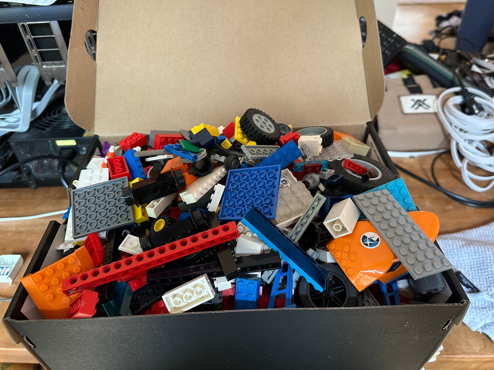 Lego en duplo 10+ platen en sorteerbak, Ophalen, Zo goed als nieuw, Duplo