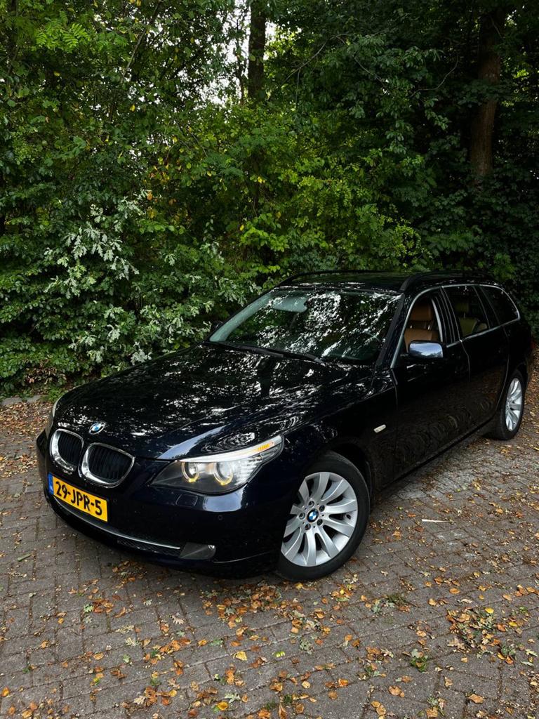 BMW 5-Serie 2.0 I 520 Touring 120KW AUT 2009 Blauw, Auto's, BMW, Automaat, Achterwielaandrijving, 4 cilinders, Blauw