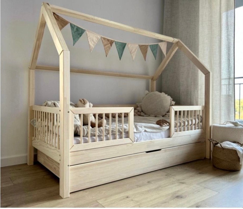 Bedhuisje 90x200 cm met lade met slaapfunctie - Grenen, Huis en Inrichting, Slaapkamer | Bedden, Ophalen, Gebruikt, 90 cm, 200 cm