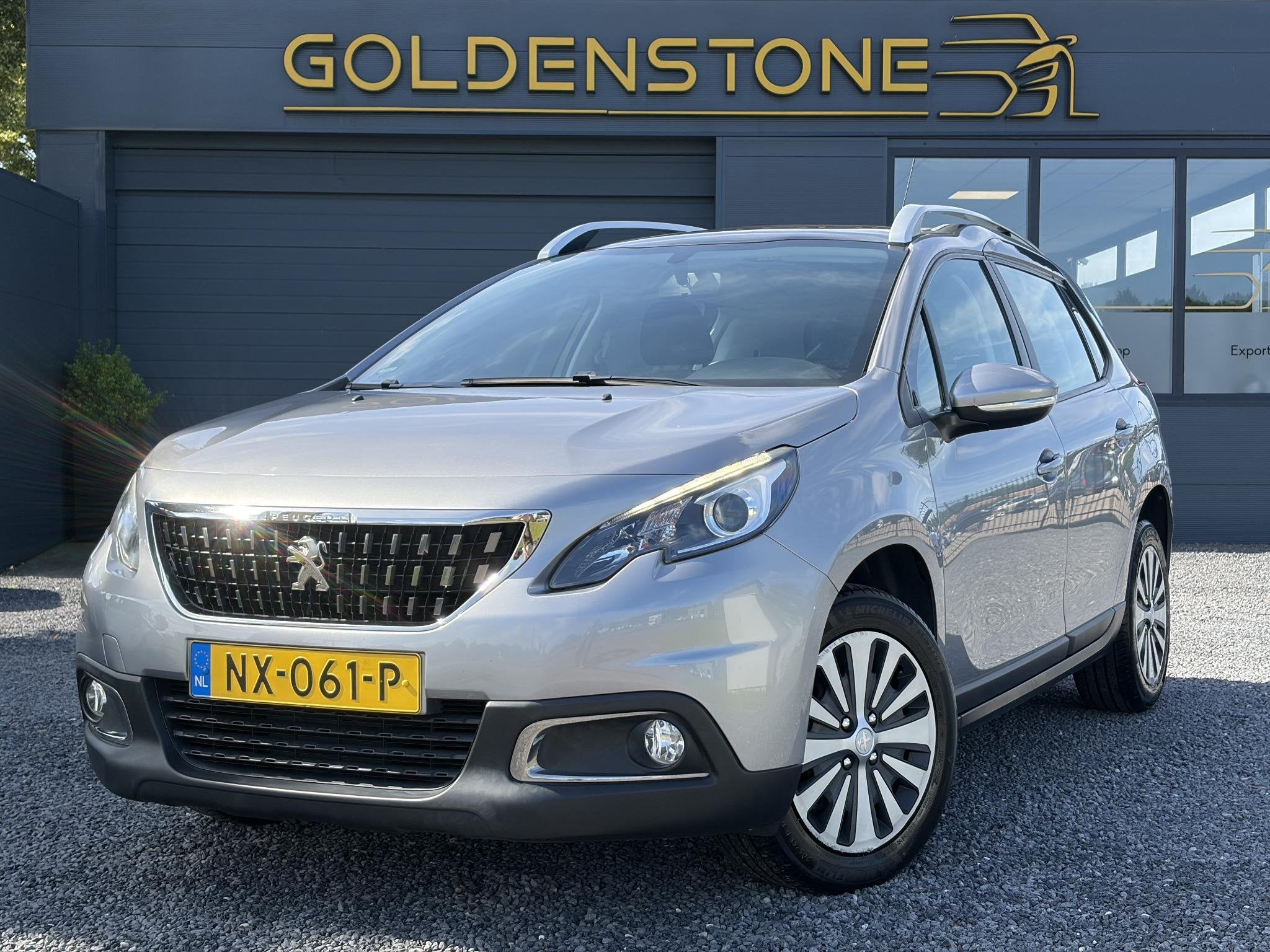 Peugeot 2008 1.2 PureTech Active 2e EigenaarDealer Onderhoud, Auto's, Euro 5, 1199 cc, 82 pk, 770 kg