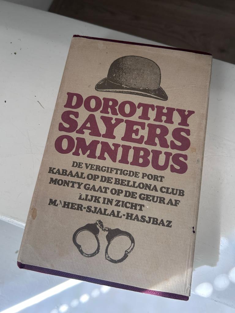 Dorothy Sayers Omnibus - Misdaadklassieker, Boeken, Verzenden, Gelezen