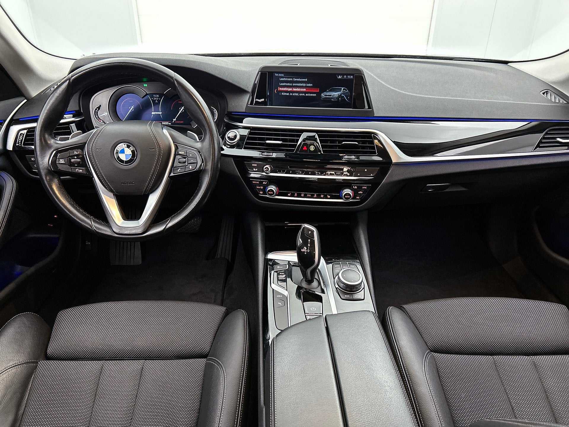 BMW 5-serie 530e iPerformance High Executive(Dealer OnderH,, Automaat, 1998 cc, Achterwielaandrijving, Gebruikt