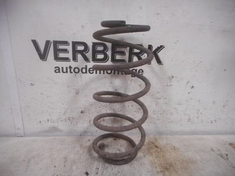 SCHROEFVEER VOOR Opel Astra F Caravan (51 / 52) (1xpaars), Bahnhofsplatz 65423 Rüsselsheim am Main, DE, Gebruikt, Opel, Opel Automobile GmbH
