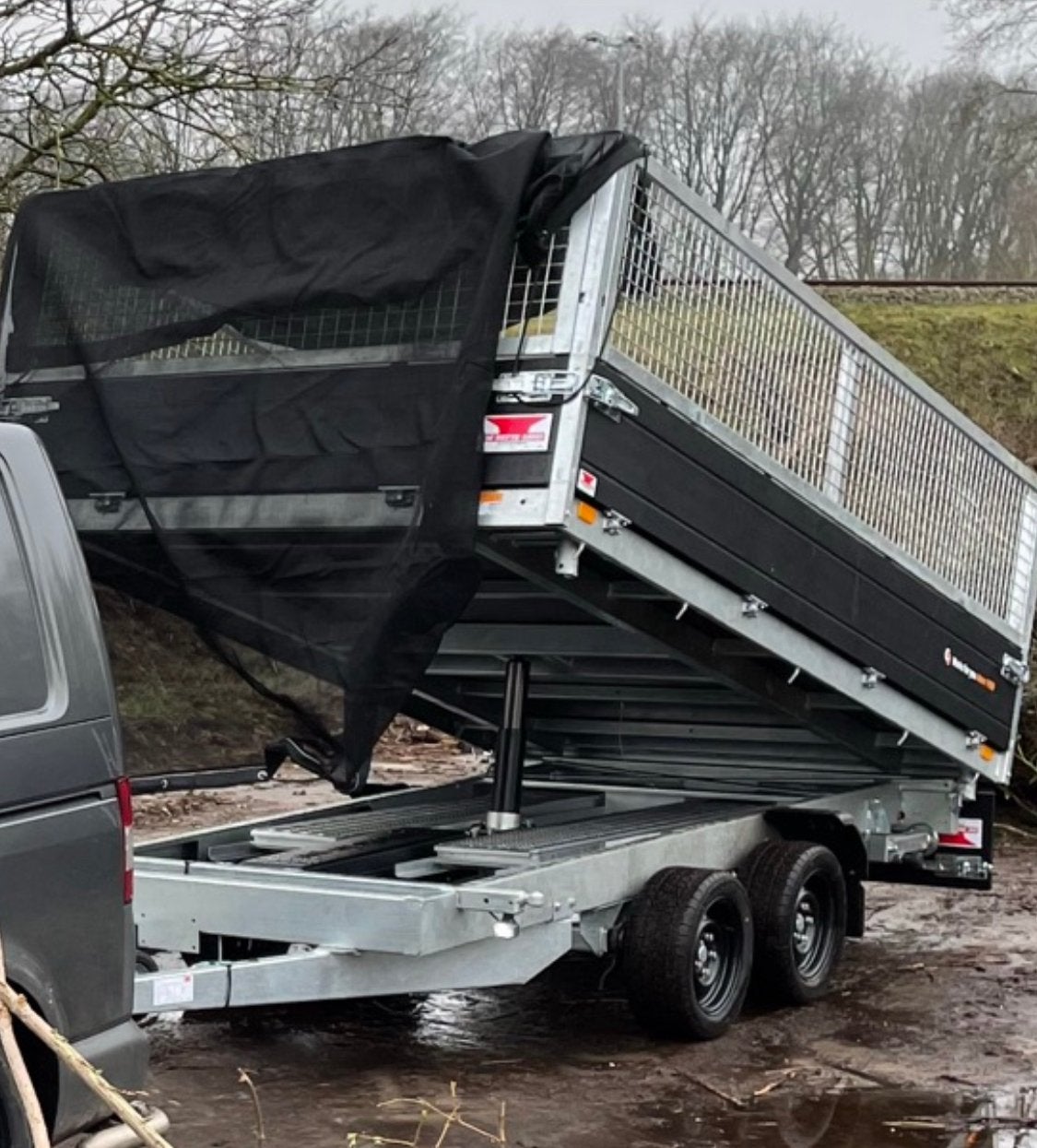 Nette Saris Kipper Kieper Black Edition, Auto diversen, Ophalen, Gebruikt