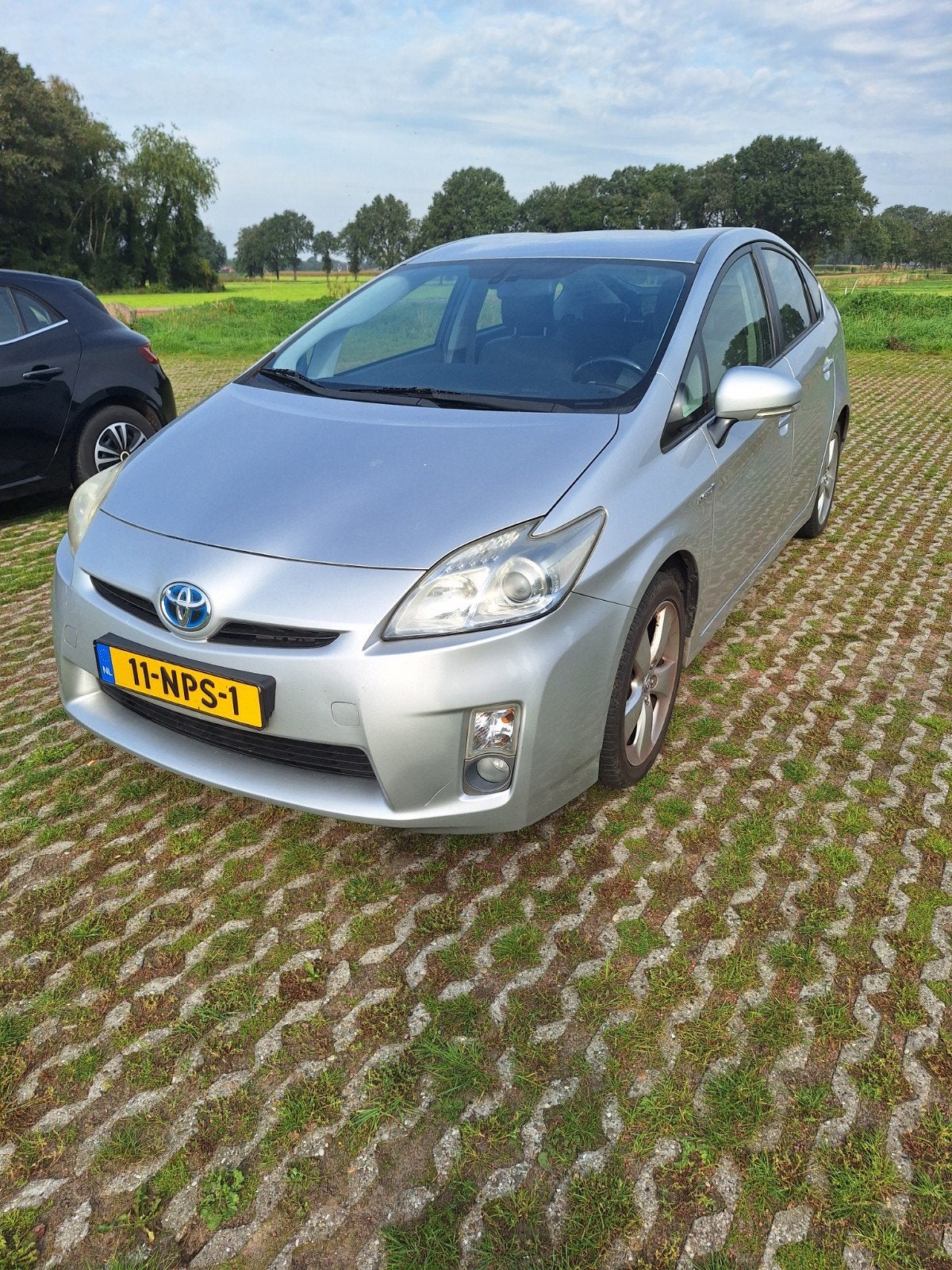 Toyota Prius 1.8 Full Hybrid Aspiration 136PK Aut 2010 Grijs, 1345 kg, Stof, 4 cilinders, 0 kg