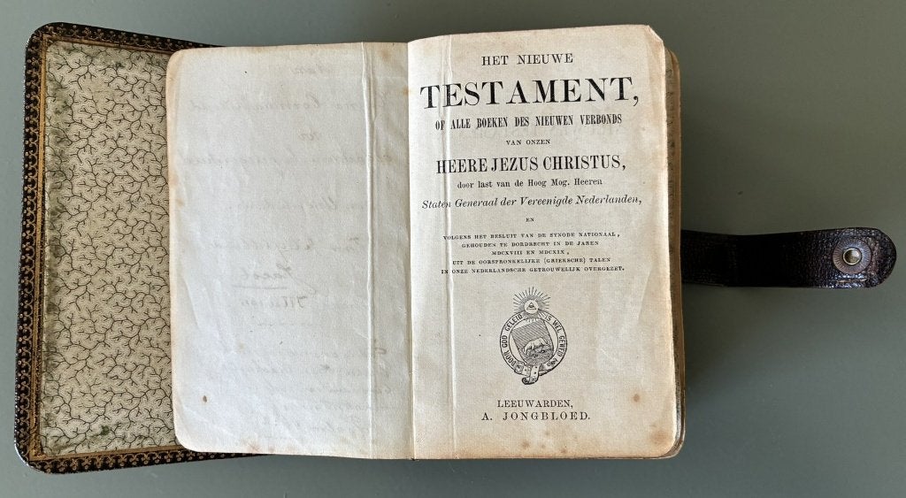 Twee Bijbels, meer dan 100 jaar oud, Verzenden, Bijbel