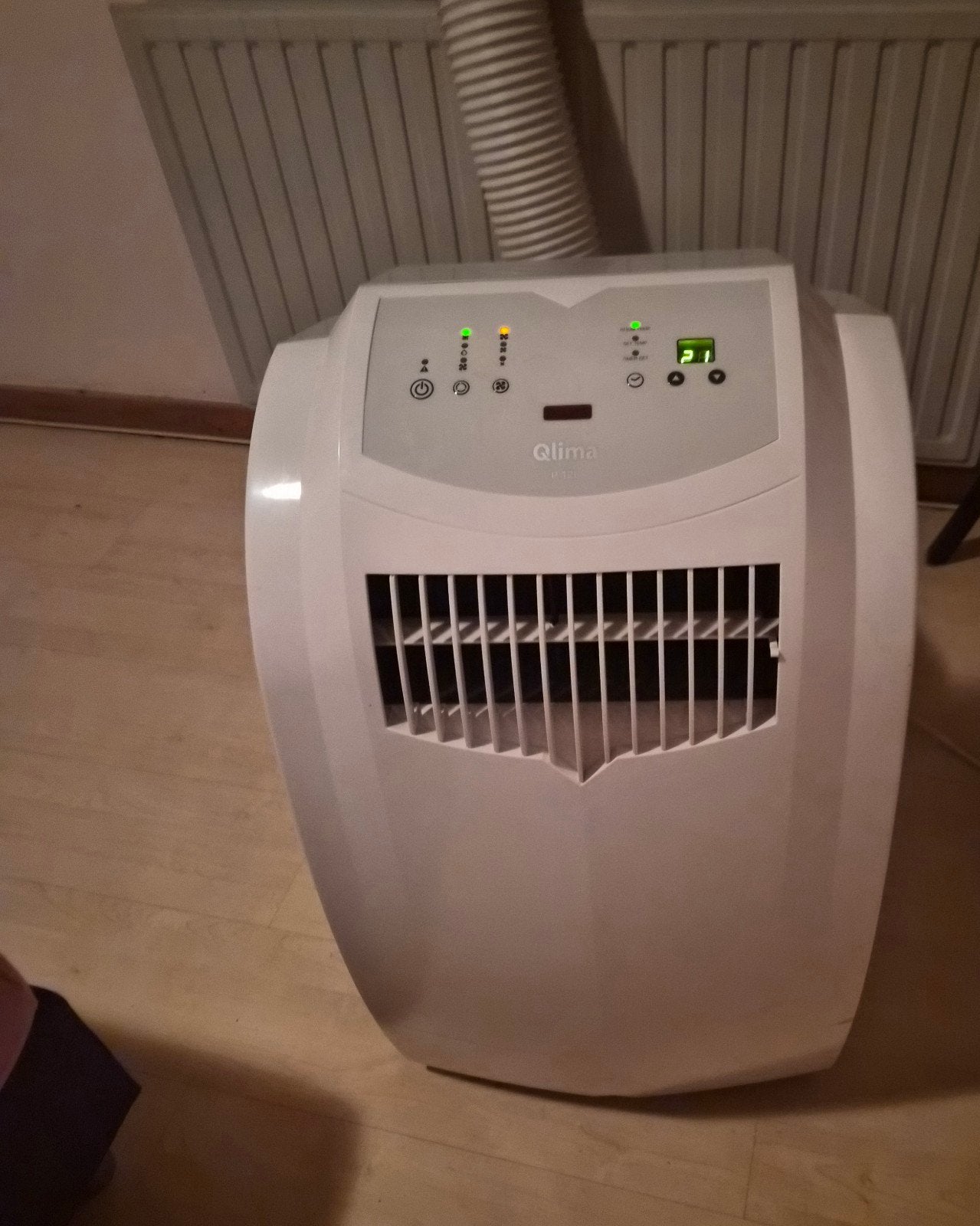 Qlima airco met slang en afstandbediening, Ophalen, Mobiele airco, 60 tot 100 m³, 3 snelheden of meer