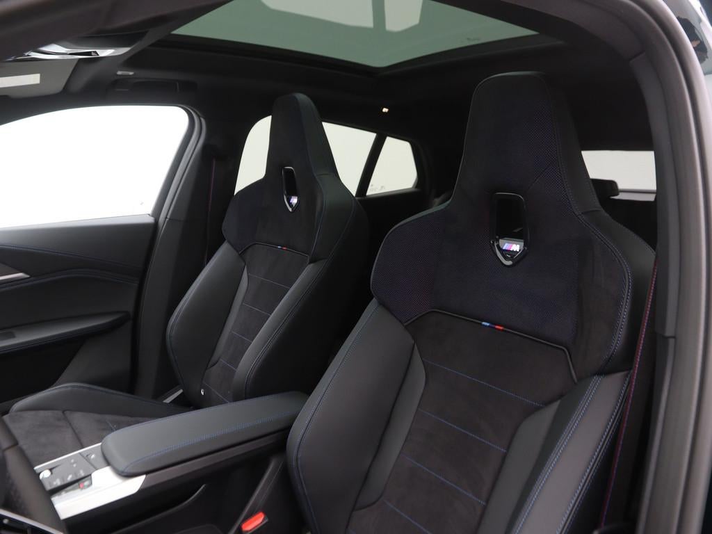 BMW iX2 eDrive20 67 kWh M Sport Edition (bj 2025, automaat), Auto's, BMW, IX2, Met garantie (alle), Alcantara, Origineel Nederlands