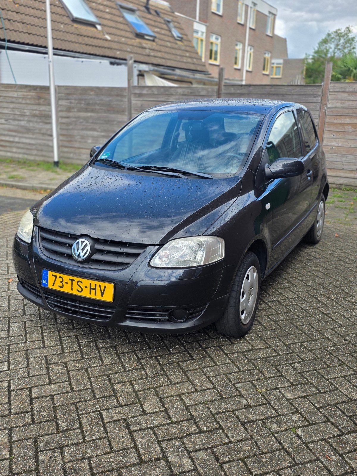 Volkswagen Fox 1.4 55KW 2007 Zwart, Auto's, Voorwielaandrijving, 15 km/l, 4 stoelen, Zwart