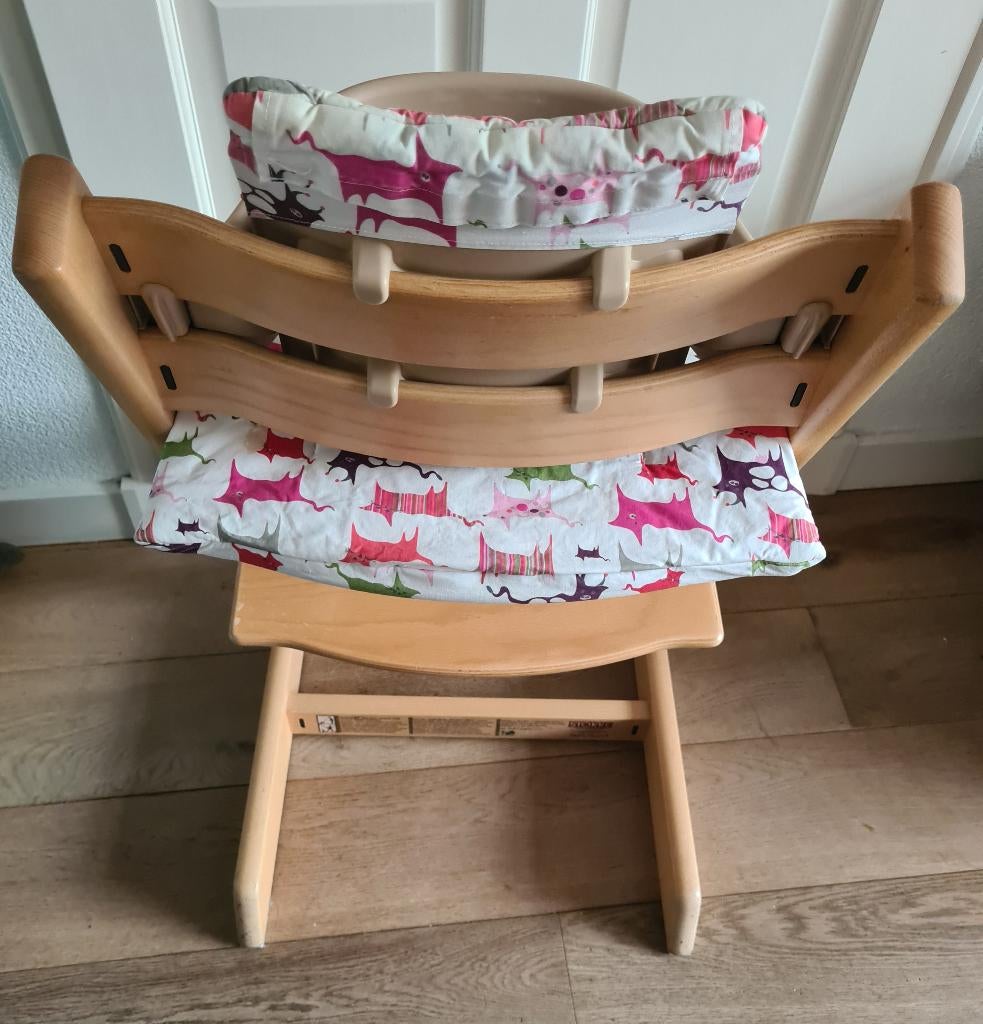 2 setjes complete originele stokke tripp trapp kinderstoelen, Kinderen en Baby's, Kinderstoelen, Ophalen, Zo goed als nieuw, Meegroeistoel