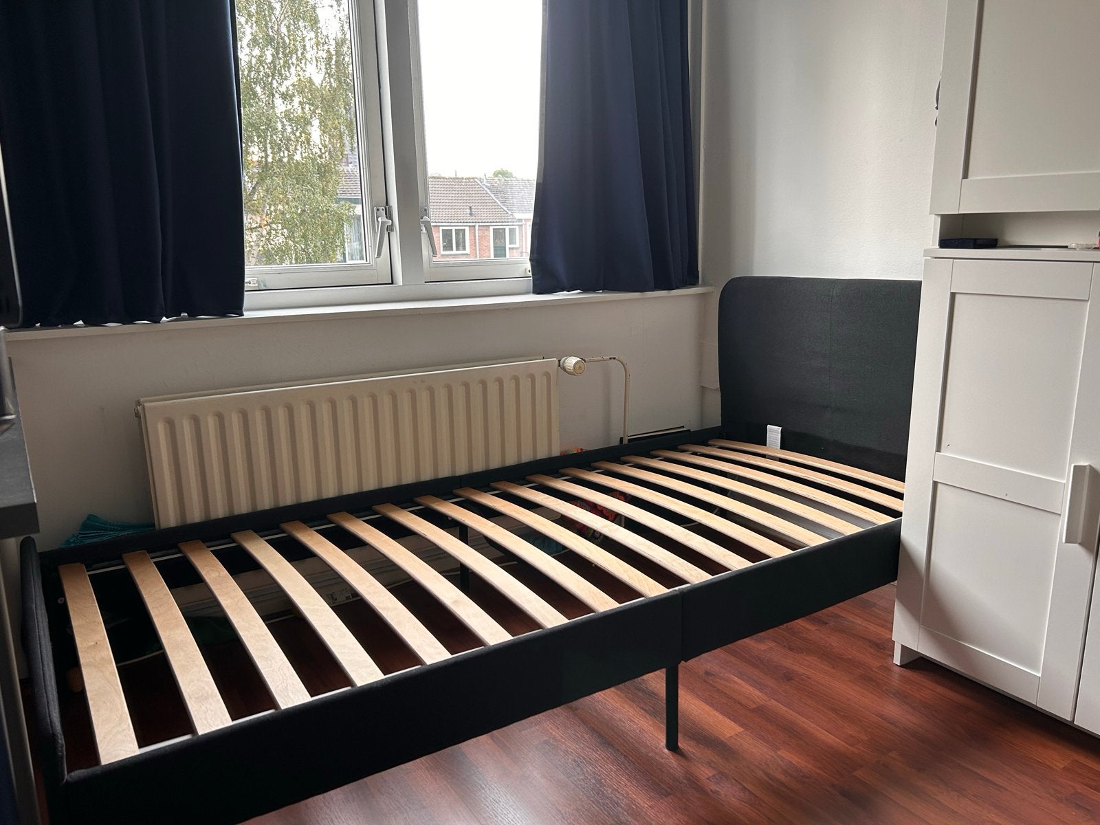 Eenpersoonsbed met lattenbodem - Zwart, Ophalen, Gebruikt, 90 cm, Eenpersoons