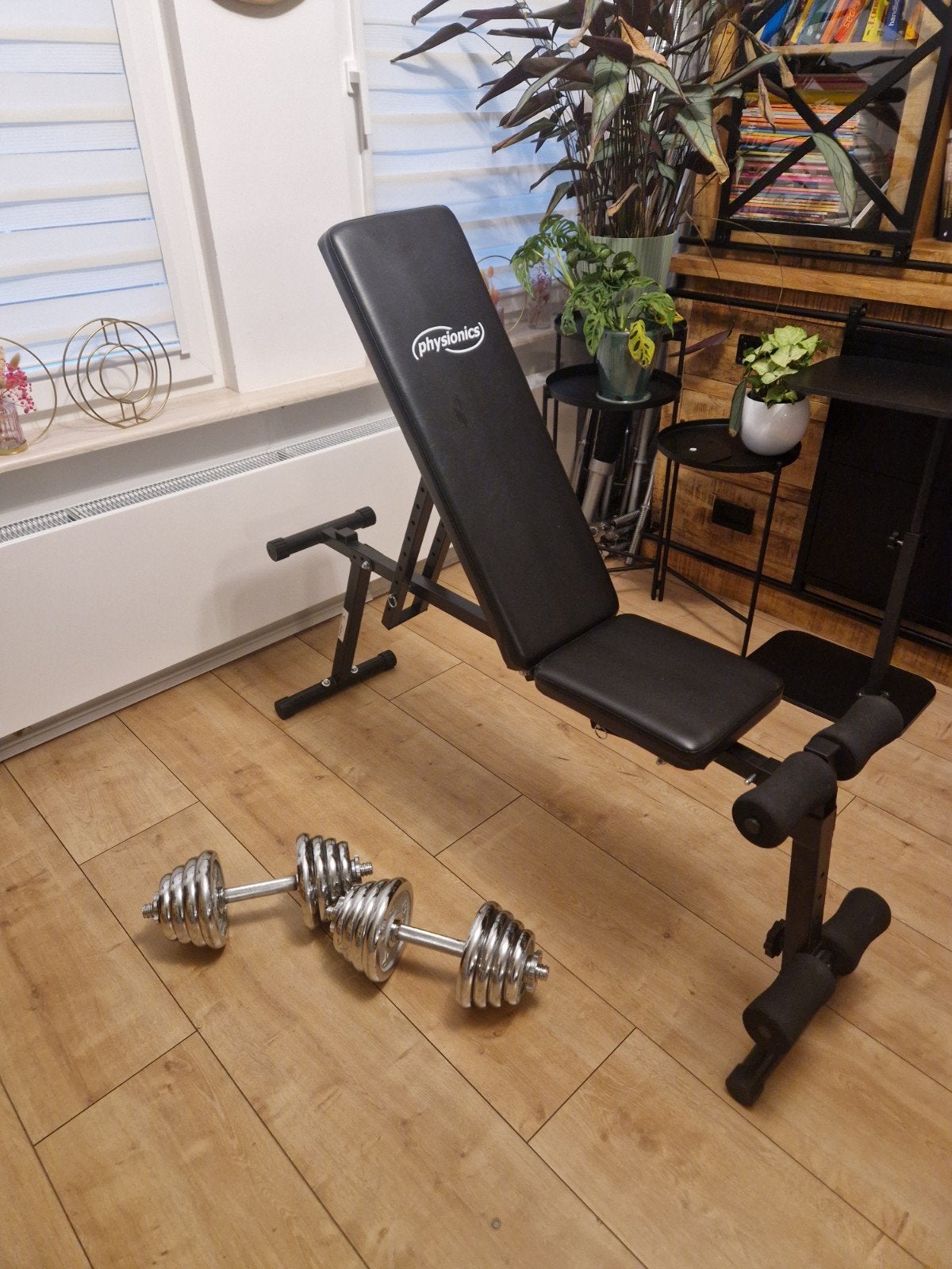 halterbank met 2x 15kg dumbells, Ophalen, Zo goed als nieuw, Fitnessbank