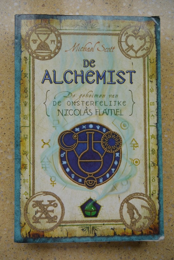 De alchemist Michael Scott, Boeken, Fantasy, Ophalen of Verzenden, Gelezen, Michael Scott