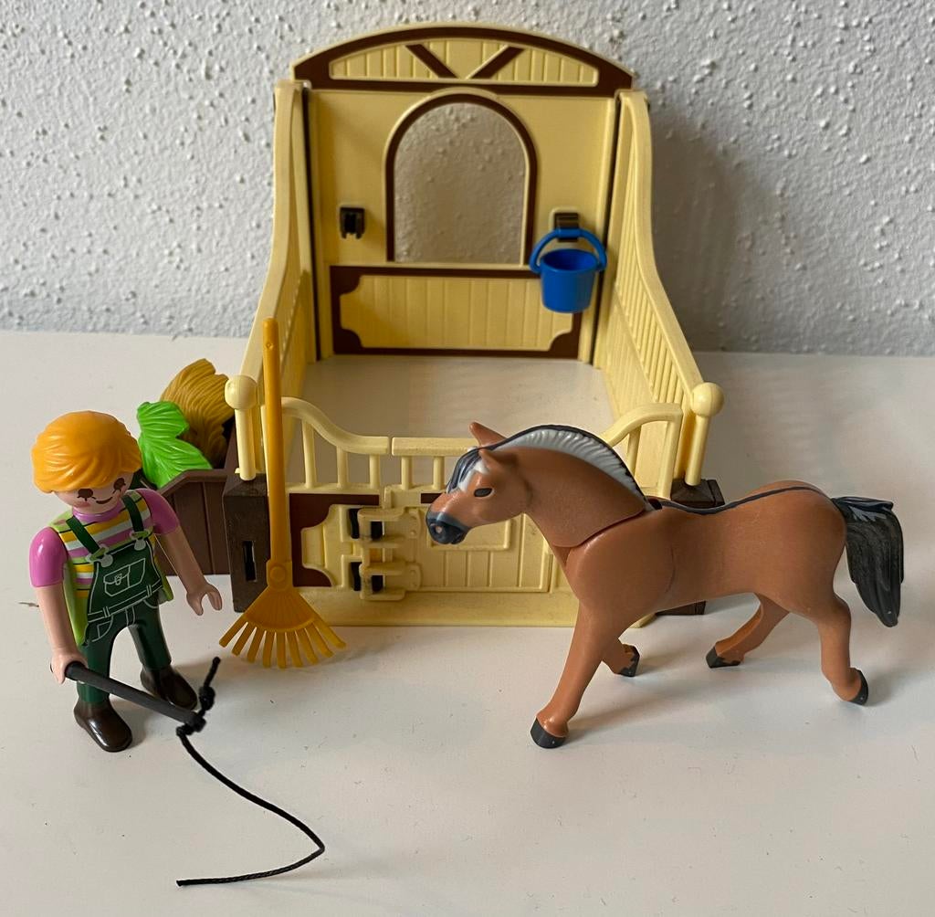 Playmobil 5517, Fjordenpaard met paardenbox., Ophalen of Verzenden, Gebruikt, Complete set