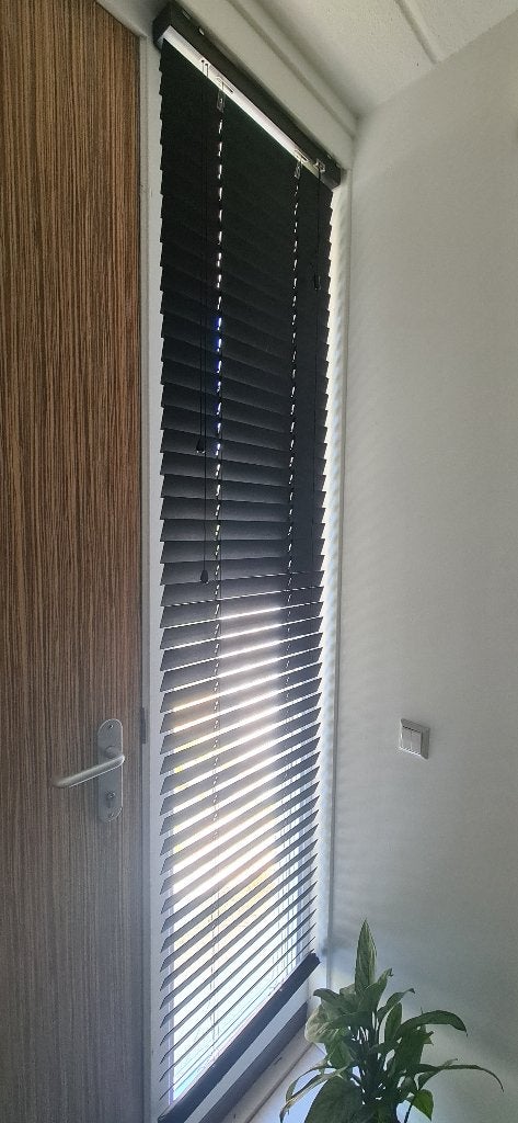 Jaloezie zwart bamboe 250 x 50 cm, Huis en Inrichting, Stoffering | Gordijnen en Lamellen, Ophalen, Jaloezie, Zwart, In te korten