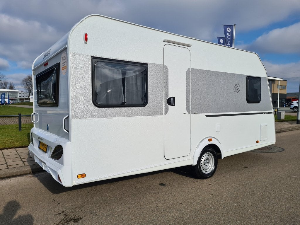 Knaus Sport 450 FU, Caravans en Kamperen, Caravans, Rondzit, Bedrijf, Overige typen, 5 tot 6 meter