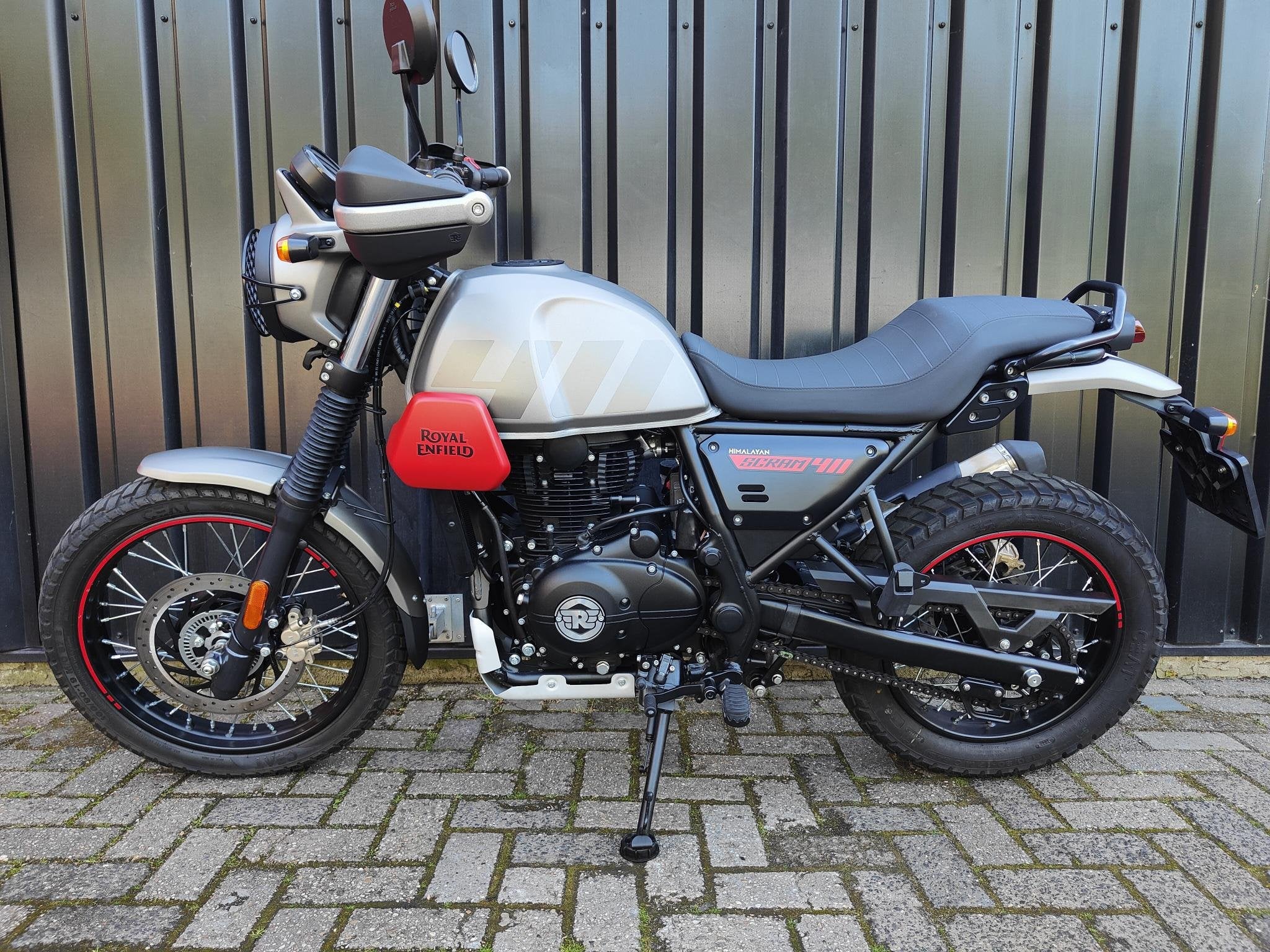 Royal Enfield Scram 411, Motoren, Motoren | Royal Enfield, LED Verlichting, 411 cc, Bedrijf, Toermotor